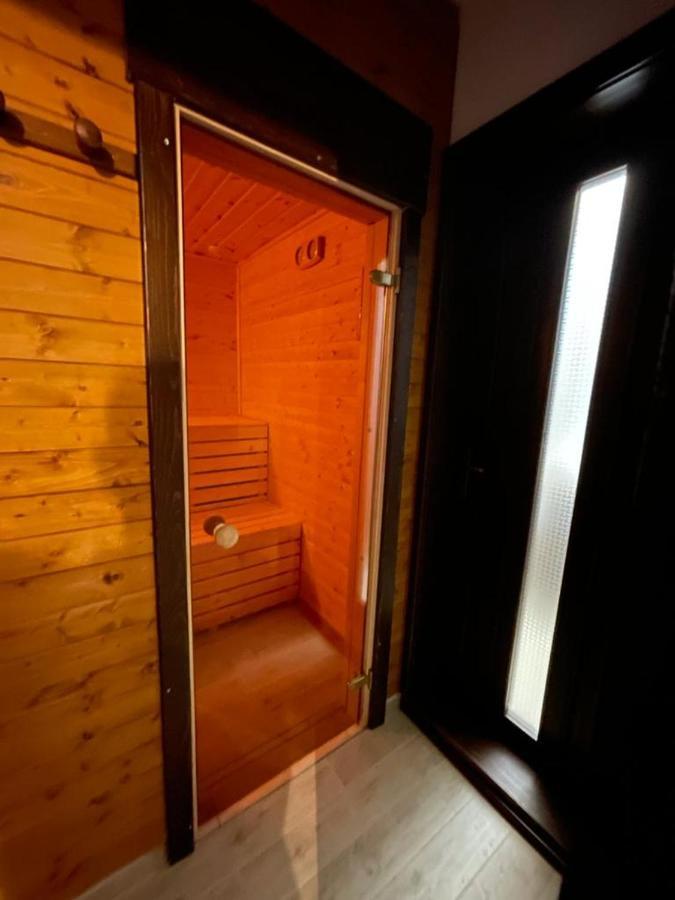 Casadrago , Sauna Si Ciubar Cu Apa Sarata